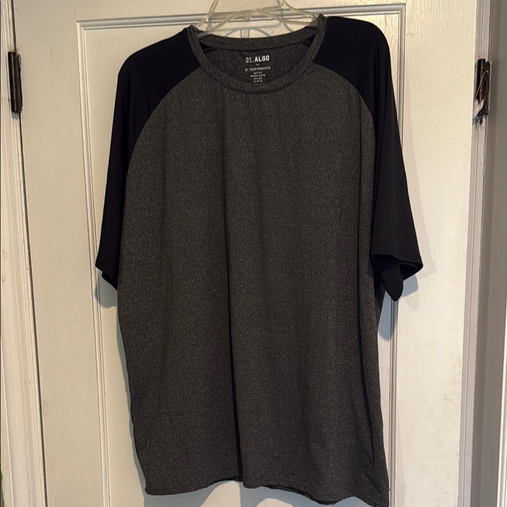 ALGO Men's Black and Gray Shirt